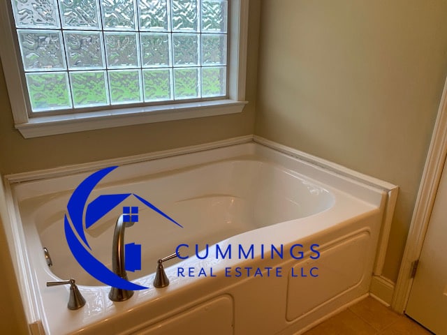 Building Photo - Beautiful Brick Home in Madison