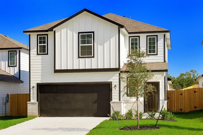Primary Photo - 10714 Violet Bloom Dr