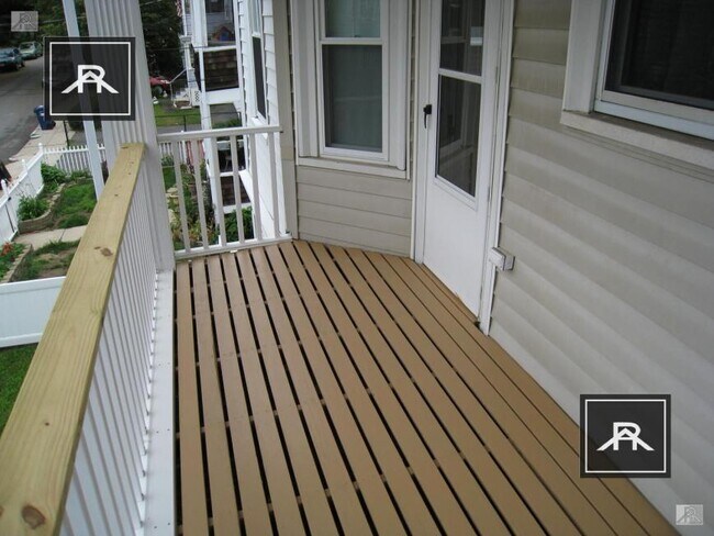 Building Photo - 3 bedroom in Brighton MA 02135