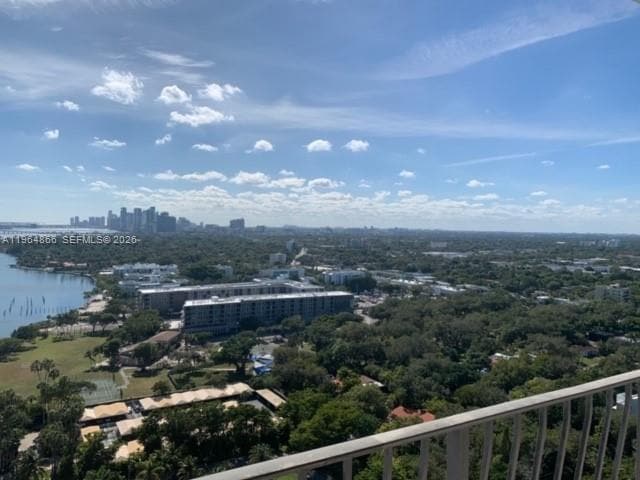 Building Photo - 780 NE 69th St