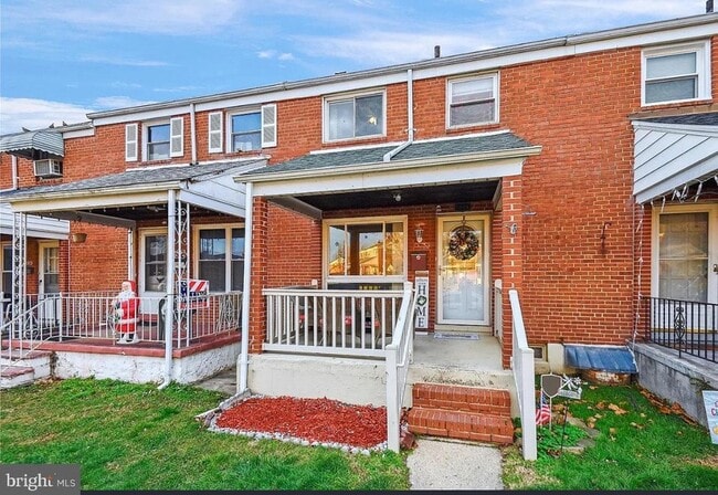 Primary Photo - 7908 Wallace Rd