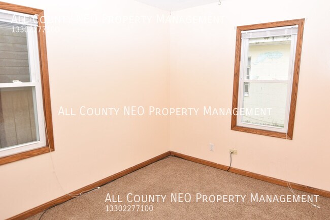 Building Photo - 772 Triplett Blvd