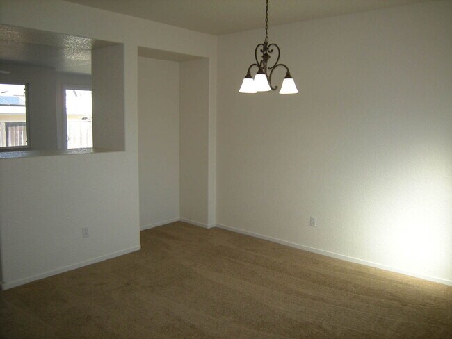 Building Photo - 2145 Beaujolais Ct
