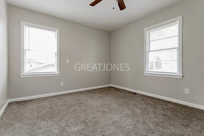Building Photo - 4346 Pinebrook Dr