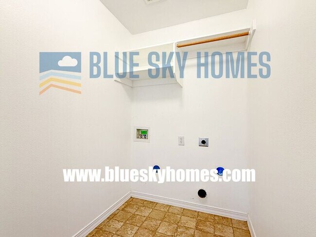 Building Photo - 8480 W Harmonica Way