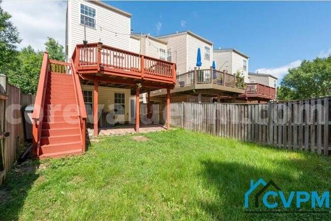 Building Photo - 809 Patuxent Run Cir
