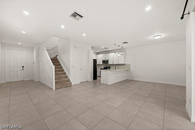 Building Photo - 7643 Morgan Way
