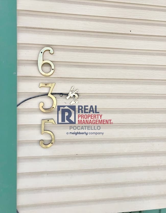 Building Photo - 635 N 14th