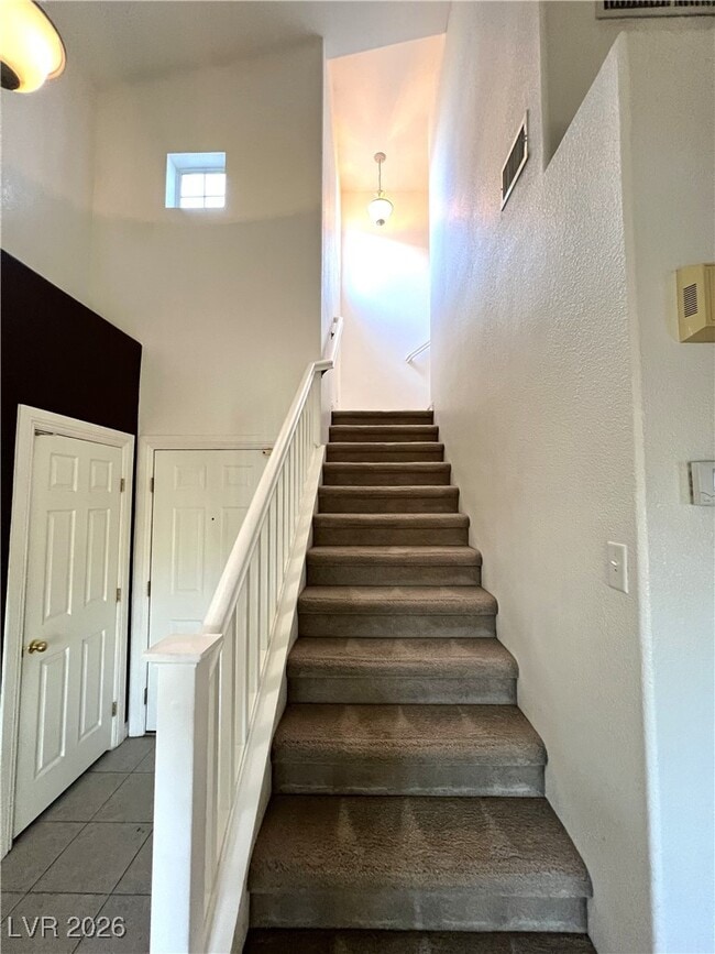 Building Photo - 9145 Murmuring Tide Ave