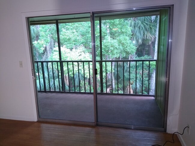 Building Photo - Wax Myrtle Woods