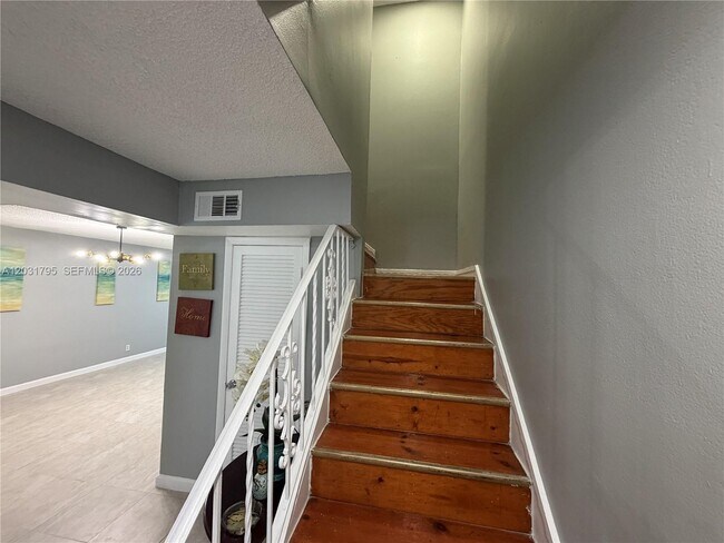 Building Photo - 2698 NW 60th Way