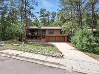 Building Photo - 6180 Garlock Way