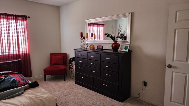 Building Photo - 24615 W Flores Dr