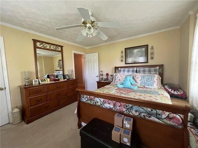 Building Photo - 3633 Loganville Hwy SW