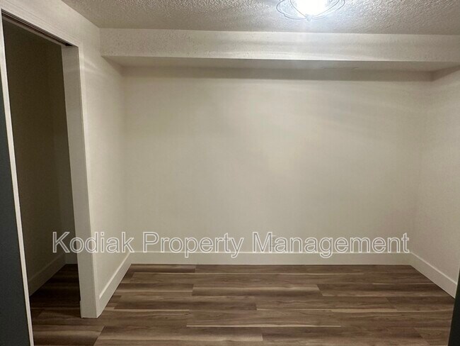 Building Photo - 932 Northridge Dr