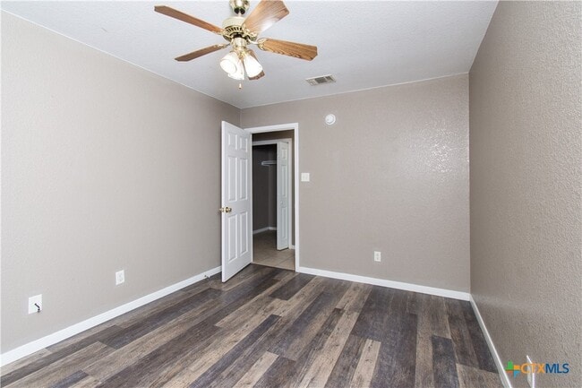 Building Photo - 3007 Dannen Ct