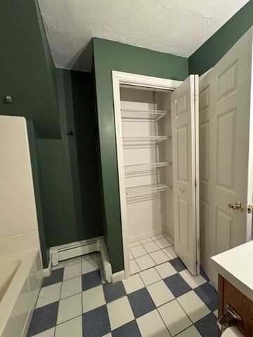 Building Photo - 674 E Washington St