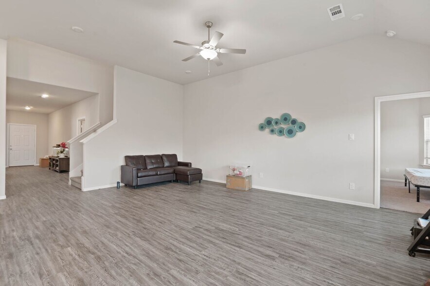 Building Photo - 1109 Pelican Rd