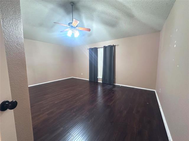 Building Photo - 2318 Crystal Creek Ln