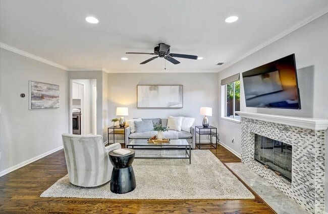 Building Photo - 539 Zenith Ridge Dr