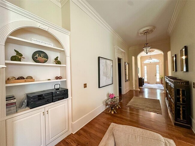 Building Photo - 6425 NW 202nd Pl