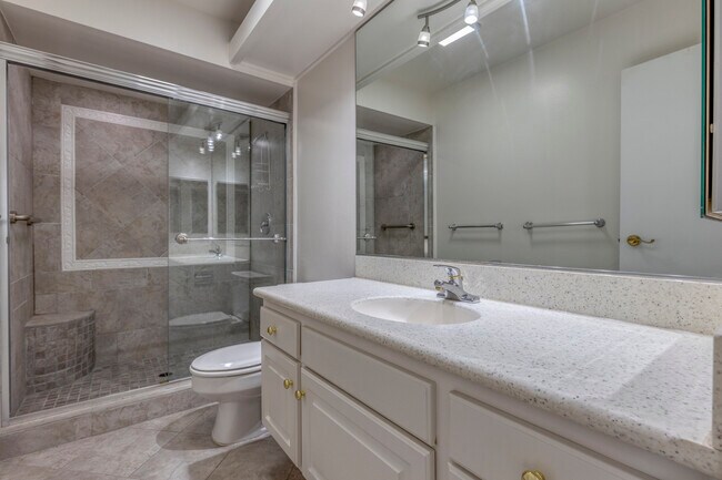 Bathroom - 3535 1st Ave