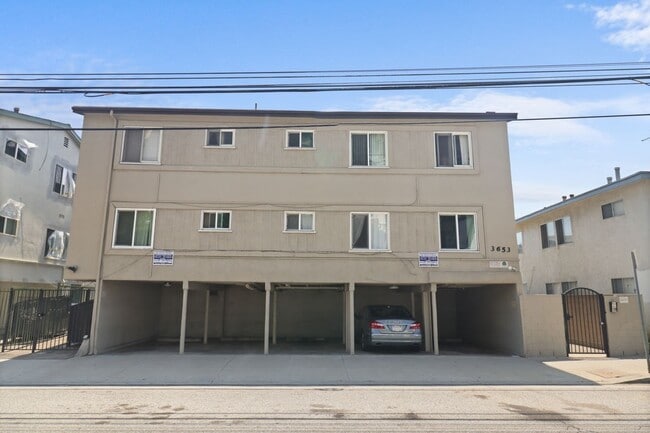 Building Photo - 3653 Overland Avenue,