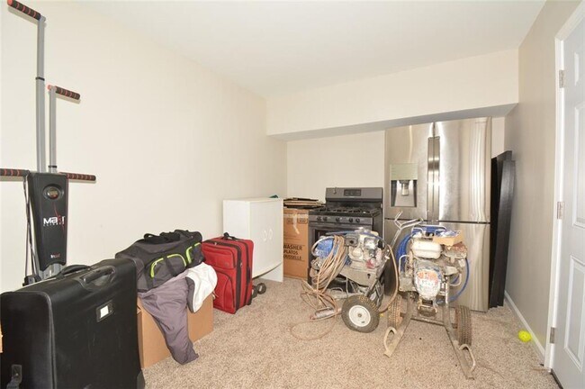Building Photo - 2176 Cold Springs Cir