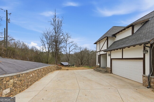 Building Photo - 1776 Old Country Pl