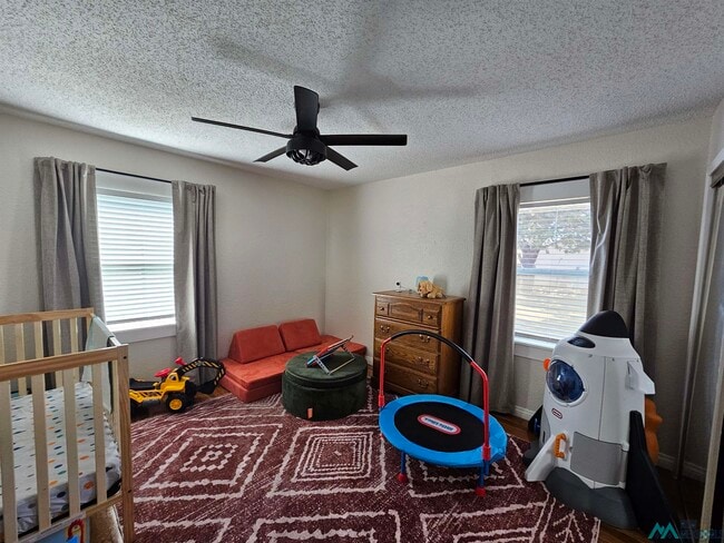 Building Photo - 2808 Ross St