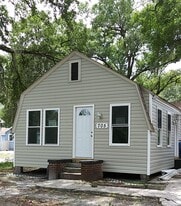 Building Photo - 705 E Hanlon St