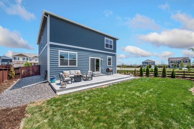 Building Photo - 4-Bedroom Home in Mallard Ridge with Office and Fenced Yard