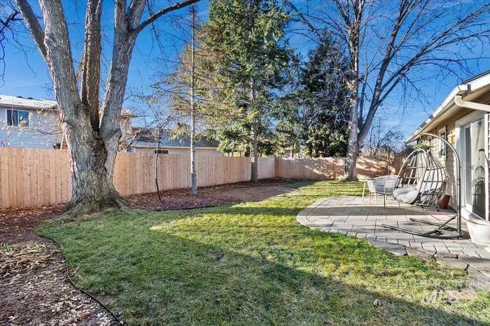 Building Photo - 8491 W Holbrook Ct
