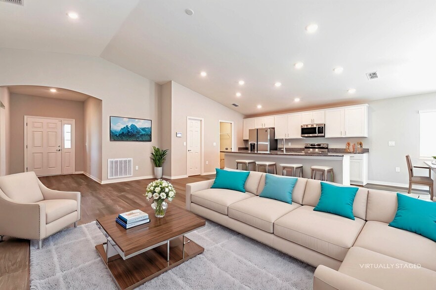 Building Photo - 1221 Third Ct, Eagle Lake, FL