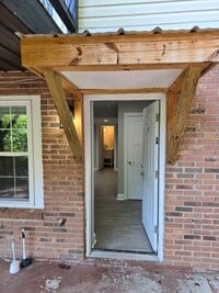 Building Photo - Studio with 1 bath in duplex