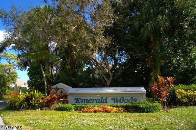 Building Photo - 79 Emerald Woods Dr