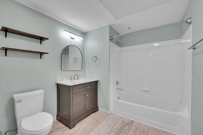 Building Photo - $1,795.95 - $300 OFF First Month's Rent , 1 Bedroom, 1 Bathroom, Condo in Arvada with Washer and ...