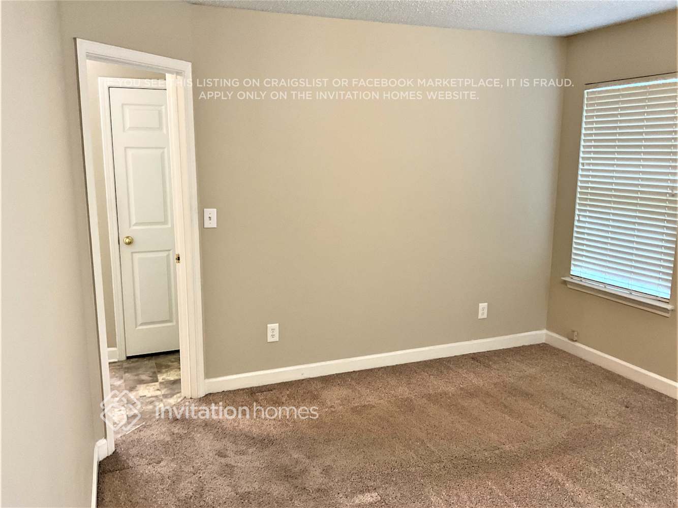 Building Photo - 6239 Day Lilly Ln