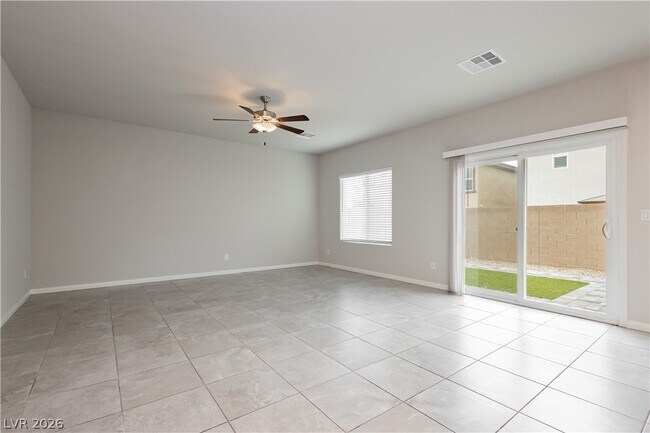 Building Photo - 5340 Maroon Guava St