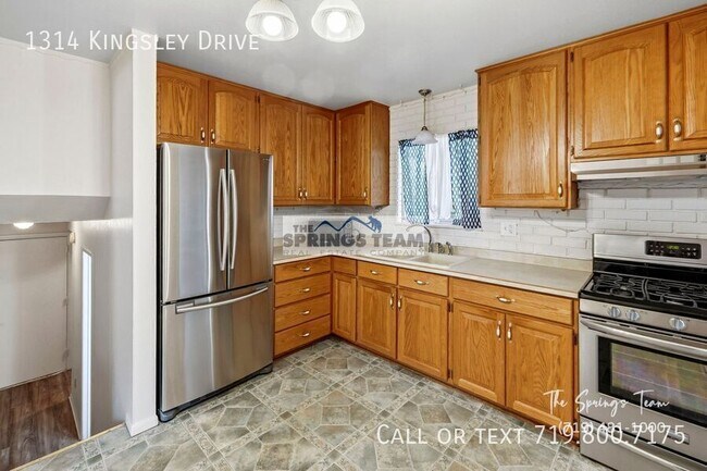 Building Photo - 1314 N Kingsley Dr