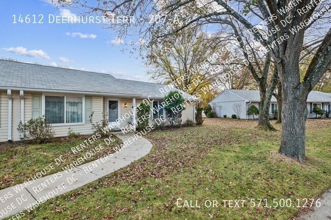 Primary Photo - Stunning 3Bd/2Bth Cabot model TH with 2-ca...