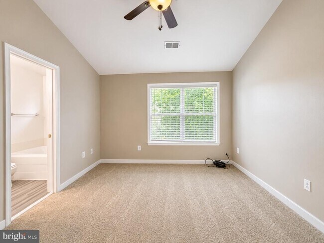 Building Photo - 6065 Ticket Way