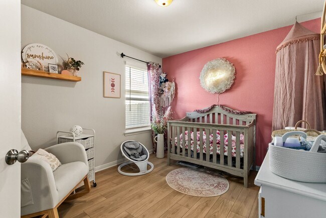 Building Photo - 9612 Caemlyn Cv