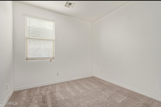 Building Photo - Great location near Westgate!