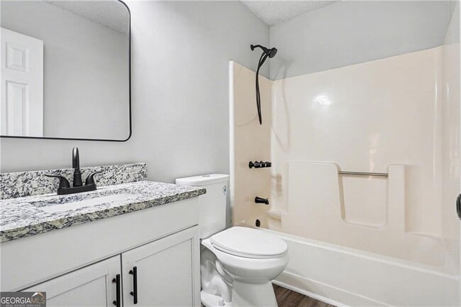 Building Photo - 79 Waterview Dr