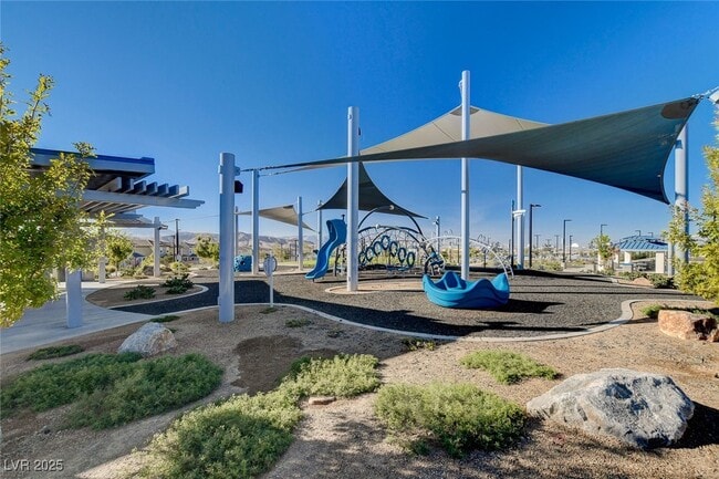 Building Photo - 1888 Via Firenze