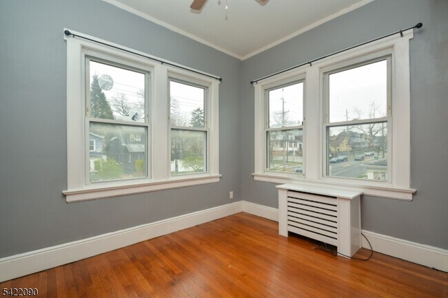 Building Photo - 308 Hoboken Rd