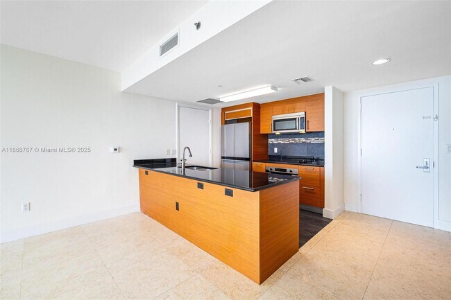 Building Photo - 50 Biscayne Blvd