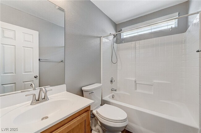 Building Photo - 9174 W Brilliant Prairie Ct