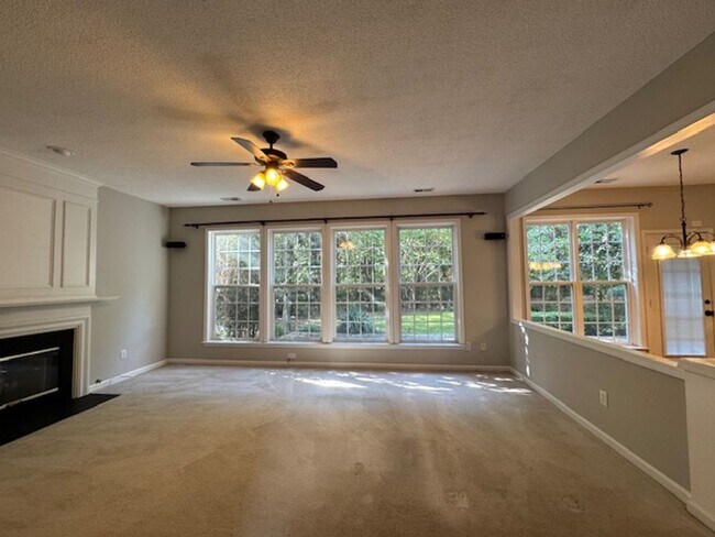 Building Photo - The Best Place to Live, Work and Play in Waldon Creek.